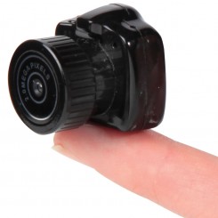 World Smallest Kamera Y2000